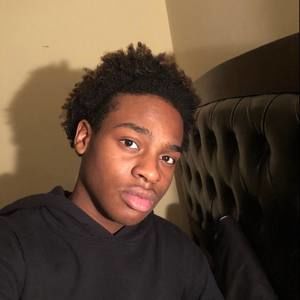 Meet your Posher, Quinton-monroe